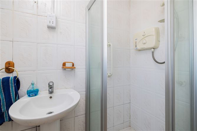13 COOLGARIFF ROAD, Beaumont, Dublin 9