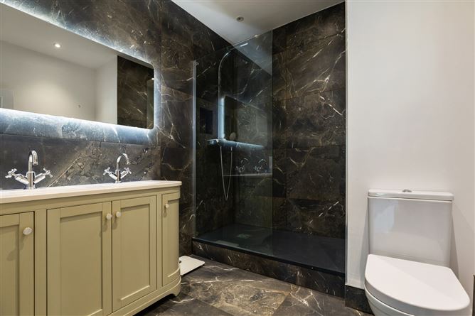 Clydare, 63 Sydney Parade Avenue, Sandymount, Dublin 4