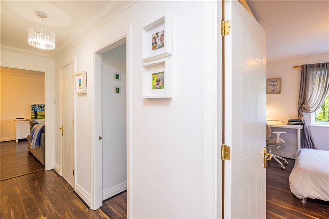 APT. 97 HAMPTON SQUARE, Navan Road, Dublin 7