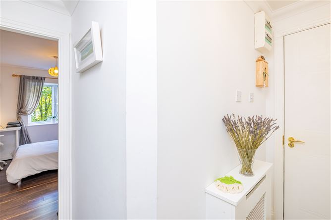 APT. 97 HAMPTON SQUARE, Navan Road, Dublin 7