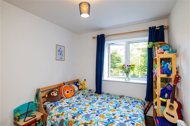 APT. 97 HAMPTON SQUARE, Navan Road, Dublin 7