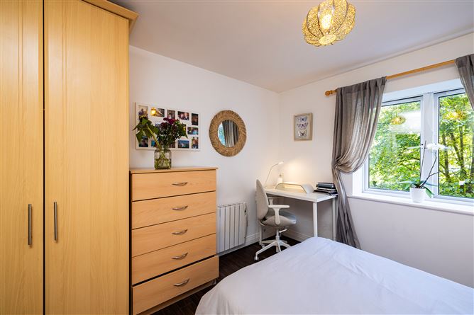 APT. 97 HAMPTON SQUARE, Navan Road, Dublin 7