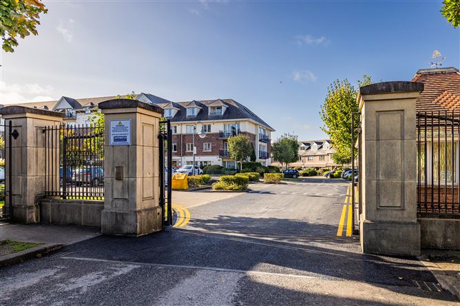APT. 97 HAMPTON SQUARE, Navan Road, Dublin 7