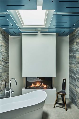 Photo 13 of 21 — Cliff Beach House,Vacation Rental in Waterford, Ireland