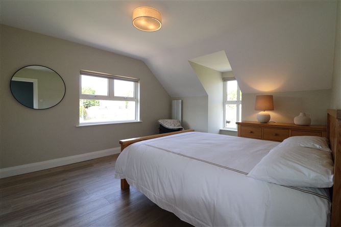 4 Ashgrove Meadows, Ballina, Tipperary