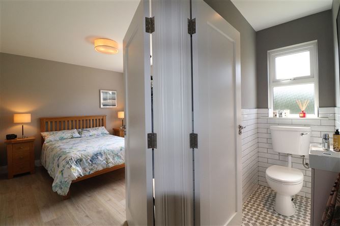 4 Ashgrove Meadows, Ballina, Tipperary