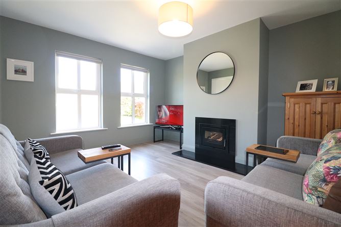 4 Ashgrove Meadows, Ballina, Tipperary