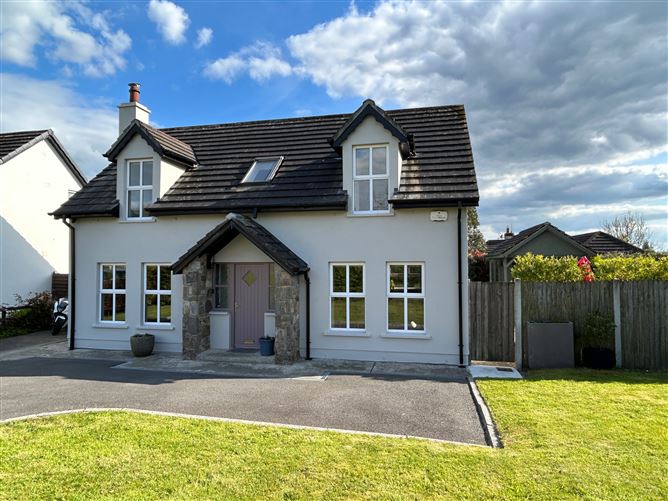4 Ashgrove Meadows, Ballina, Tipperary