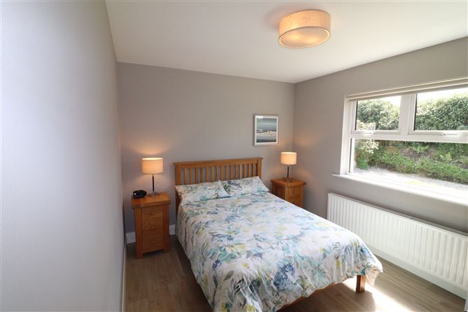 4 Ashgrove Meadows, Ballina, Tipperary