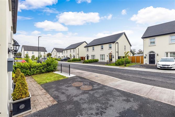 16 Castle Park, Killycard, Castleblayney, Co. Monaghan