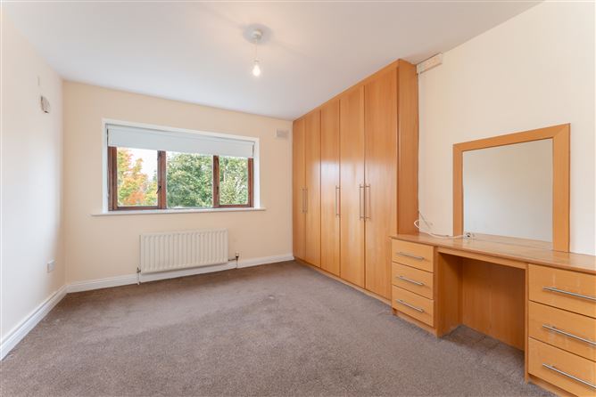 19 The Park, Liffey Hall, Newbridge, Kildare