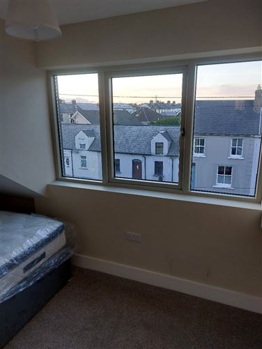 https://photos-a.propertyimages.ie/media/0/3/6/4957630/638d8363-7d21-44f2-bc8f-23a92700cd74_l.jpg