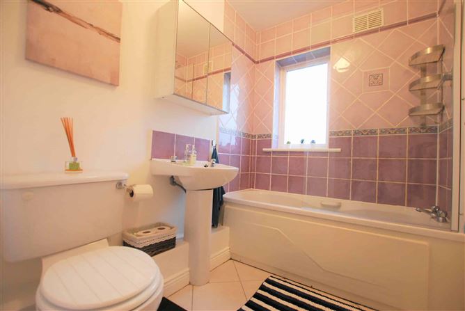 Hazelgrove Court, Tallaght, Dublin 24