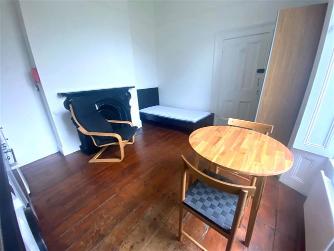 Tritonville Road, Sandymount, Dublin 4