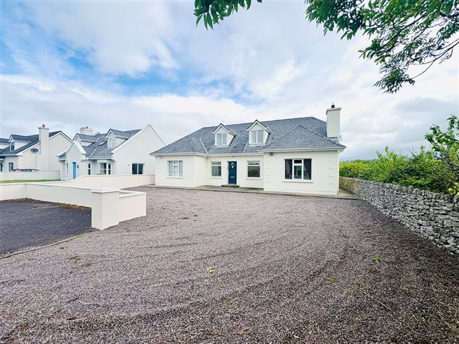 Photo 8 of 108 — 6 Mounthawk Manor, Tralee, Co. Kerry