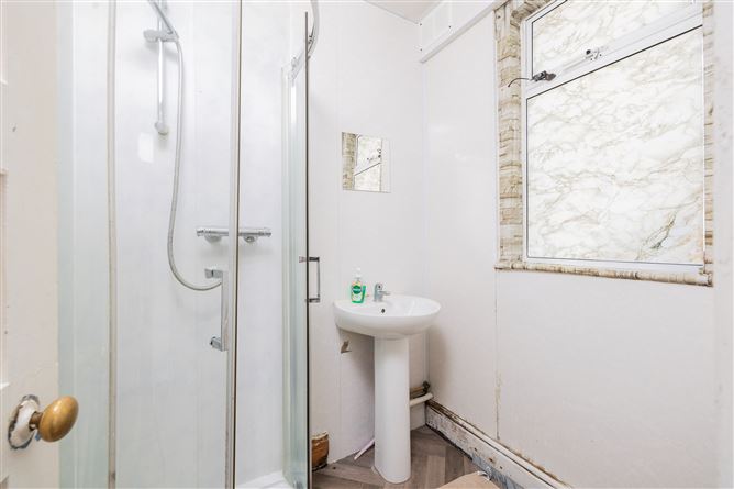 Photo 11 of 21 — 38 Griffith Parade, Finglas East, Dublin 11, Co. Dublin