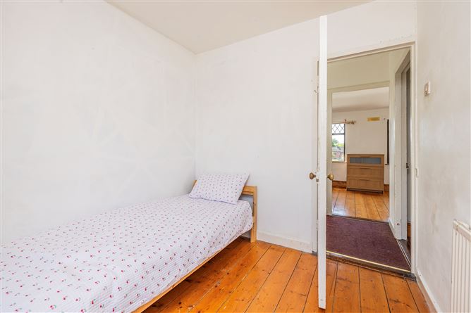 Photo 19 of 21 — 38 Griffith Parade, Finglas East, Dublin 11, Co. Dublin