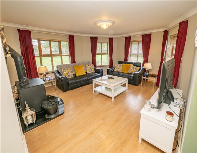 12 Swiftbrook Glen, Virginia, Cavan