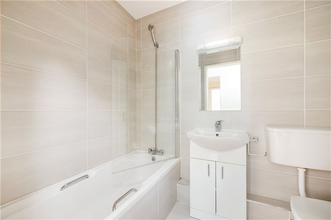 44 Merrion Court, Ailesbury Road, Ballsbridge, Dublin 4