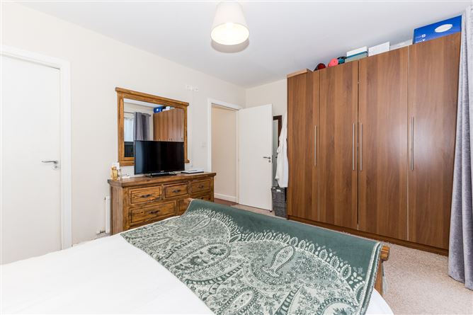 23 Parkview, Malahide,   County Dublin