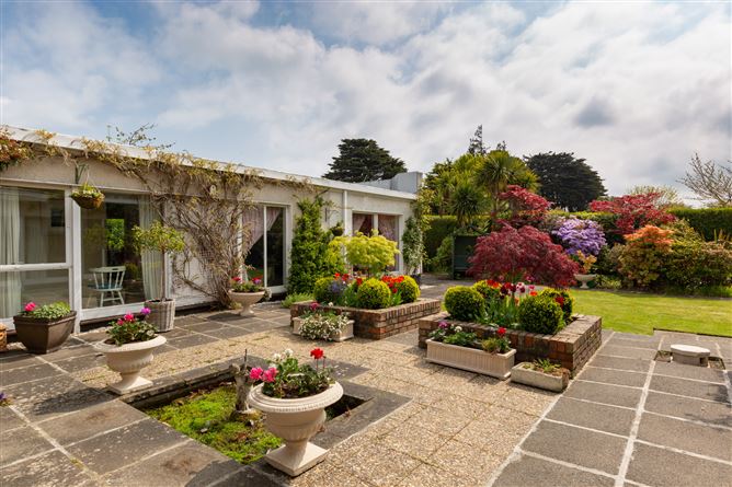 21 Kilteragh Pines, Foxrock, Dublin 18