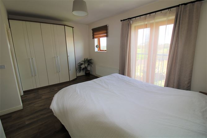 4 Summerseat Drive, Clonee,   Dublin 15