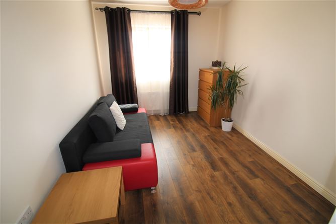 4 Summerseat Drive, Clonee,   Dublin 15