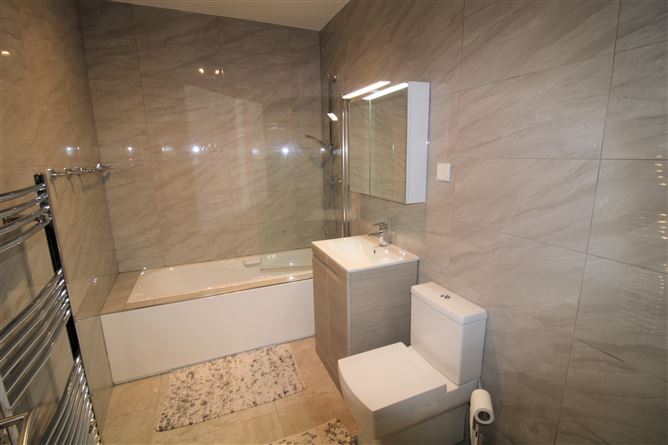 4 Summerseat Drive, Clonee,   Dublin 15