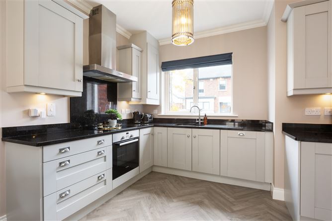 6 Somerton Way, Lucan, Co.Dublin