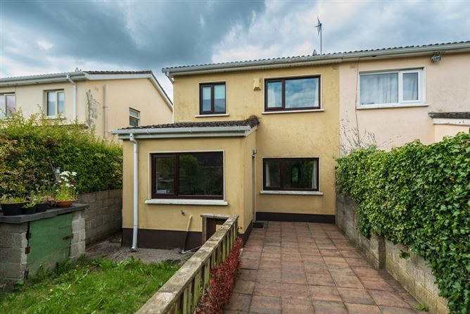 207 Oakfield Heights, Naas, Co. Kildare. W91 D5FH, Naas, Kildare