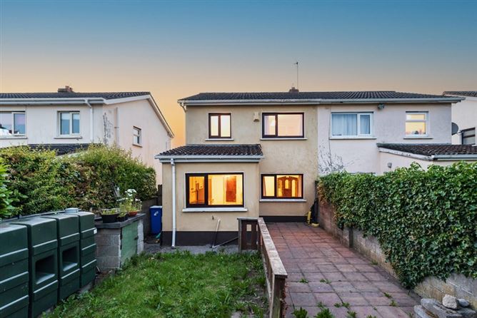 207 Oakfield Heights, Naas, Co. Kildare. W91 D5FH, Naas, Kildare
