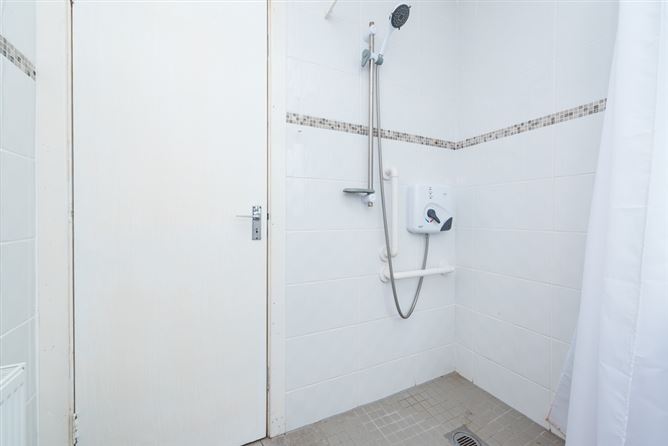 207 Oakfield Heights, Naas, Co. Kildare. W91 D5FH, Naas, Kildare