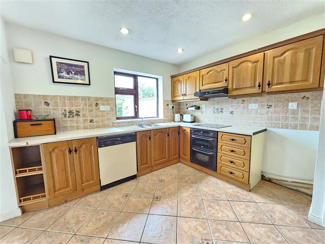 72 Willow Park, Ennis, Co. Clare