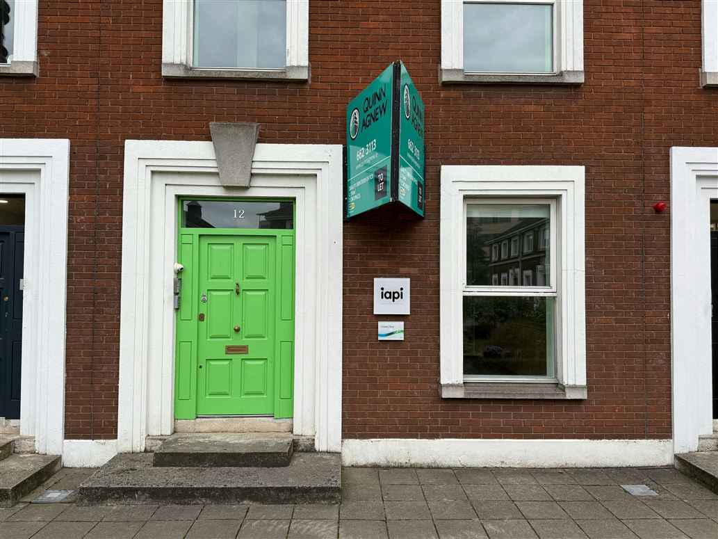 12 Clanwilliam Square, Grand Canal Quay, Dublin 2, Dublin, Ireland