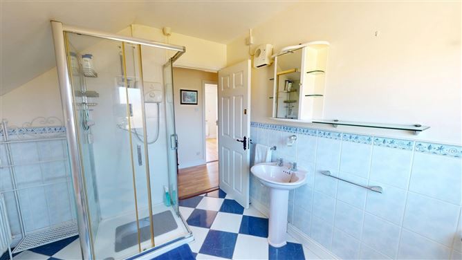Photo 18 of 32 — Mooncoin House, Ballygillane Big, Rosslare Harbour, Co. Wexford