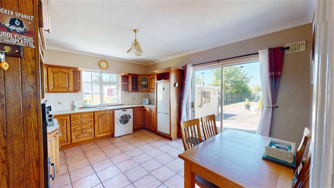 Photo 11 of 32 — Mooncoin House, Ballygillane Big, Rosslare Harbour, Co. Wexford