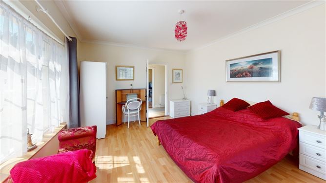 Photo 9 of 32 — Mooncoin House, Ballygillane Big, Rosslare Harbour, Co. Wexford