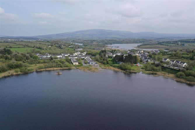 9 Lake View, Keshcarrigan, Carrick-On-Shannon, Leitrim