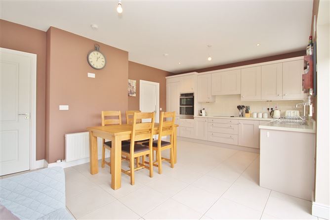 1 Ballycullen Green, Ballycullen, Dublin 24