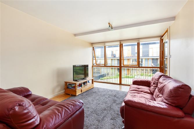 66 Riverbank Hall, Addison Avenue, Glasnevin, D.11