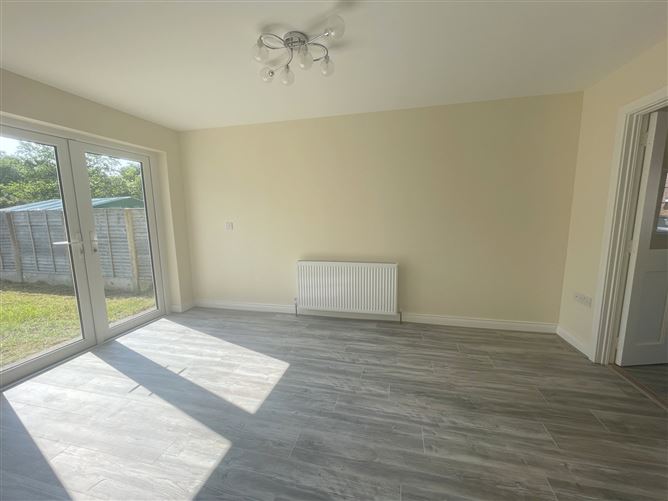 No. 48 Dun Darrach, Longford, Longford