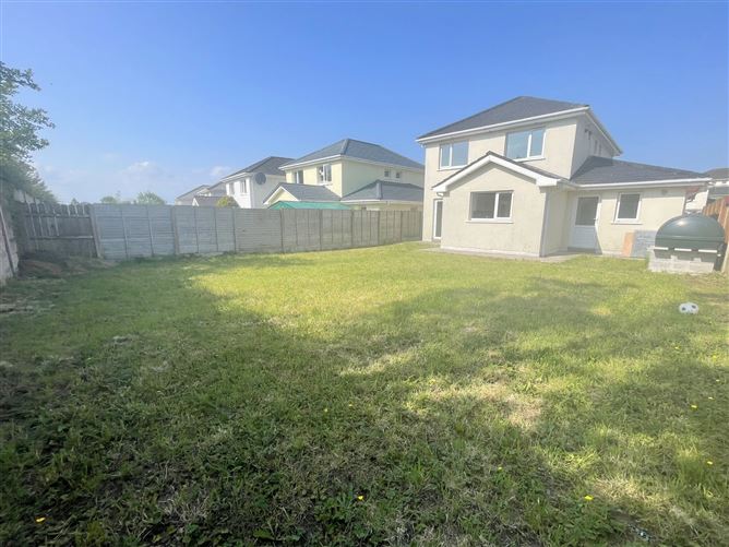 No. 48 Dun Darrach, Longford, Longford
