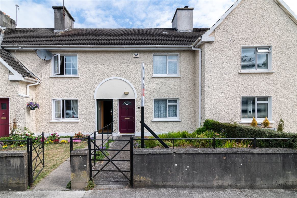 10 Clontarf Road, Tullamore, Co. Offaly DNG Kelly Duncan 4712830
