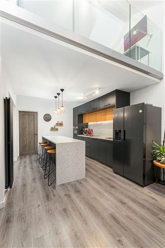 88 BOTANIC AVENUE (plus Mezzanine), Drumcondra, Dublin 9