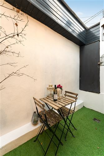 88 BOTANIC AVENUE (plus Mezzanine), Drumcondra, Dublin 9