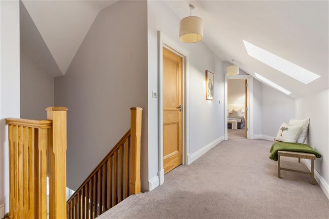 13 Brighton Square, Foxrock, Dublin 18