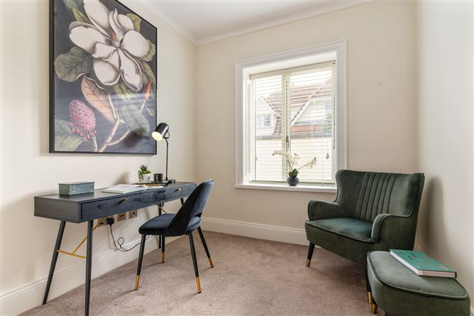 13 Brighton Square, Foxrock, Dublin 18