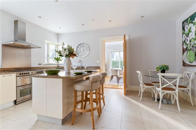 13 Brighton Square, Foxrock, Dublin 18