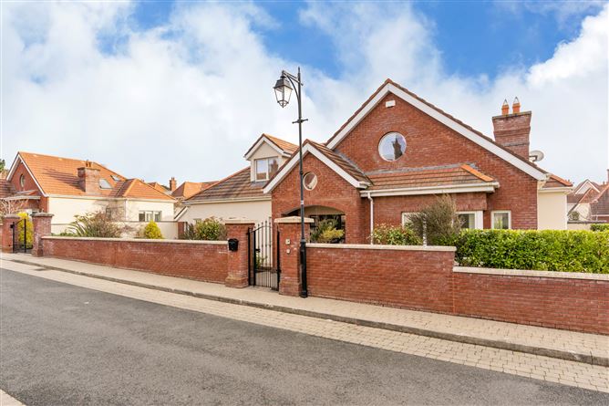 13 Brighton Square, Foxrock, Dublin 18