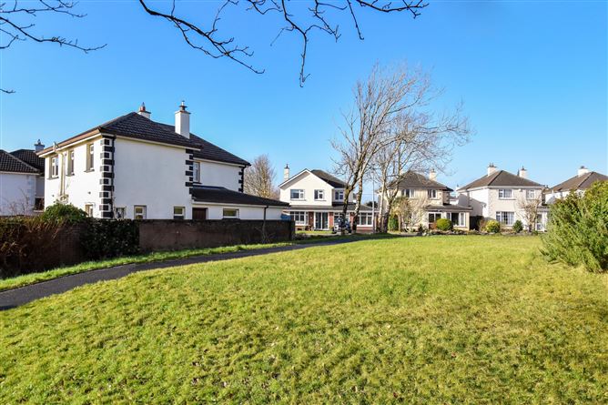 44 Seacrest, Knocknacarra, Galway
